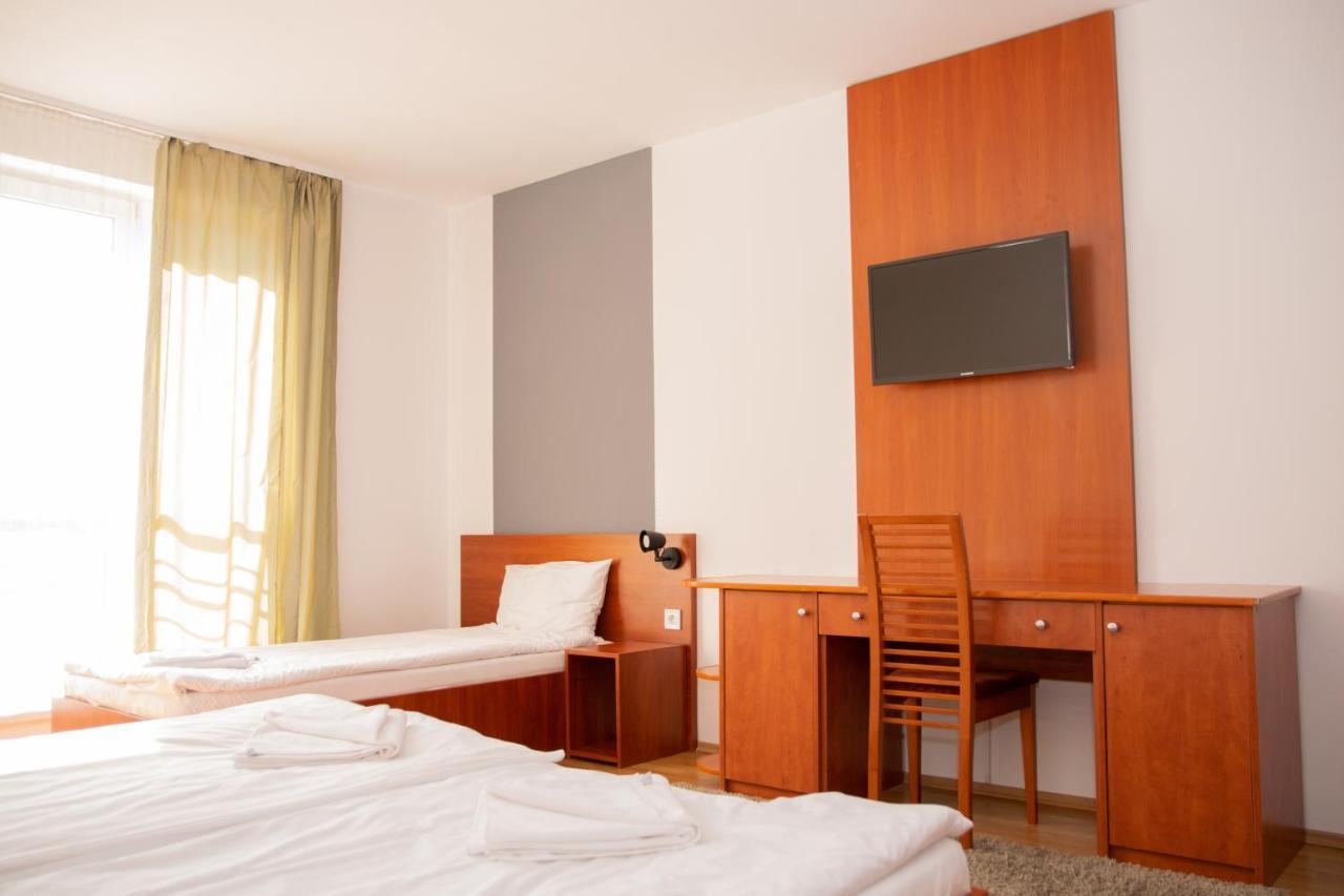 Hotel Triple M
